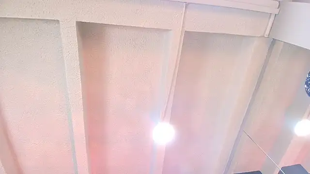 Snapshot of MelaniaKnauss chatting on 01.14.25 MelaniaKnauss online show from 01.14.25