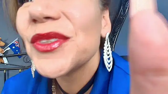 Snapshot of MelaniaKnauss chatting on 01.23.25 MelaniaKnauss online show from 01.23.25