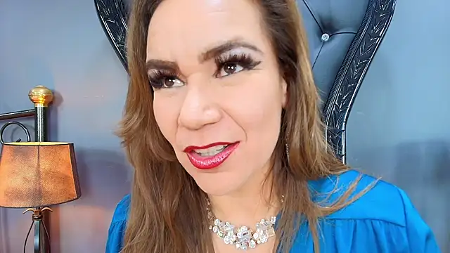 Snapshot of MelaniaKnauss chatting on 02.18.25 MelaniaKnauss online show from 02.18.25