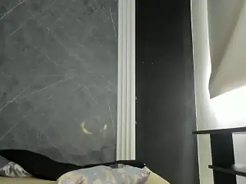 Snapshot of YummyDuooo chatting on 03.10.25 YummyDuooo online show from 03.10.25