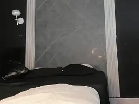 Snapshot of YummyDuooo chatting on 03.19.25 YummyDuooo online show from 03.19.25