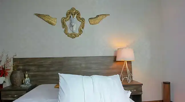 antonhella1 online show from 01.24.25