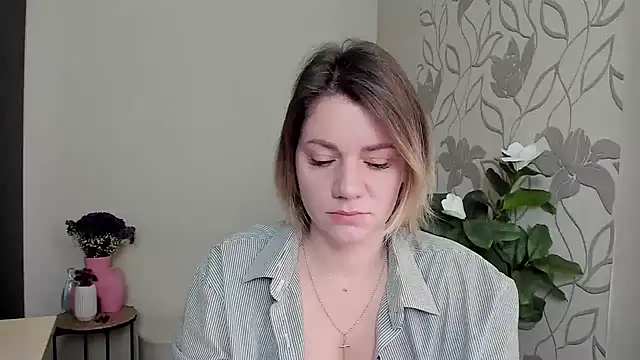 MariaSttone online show from 03.07.25