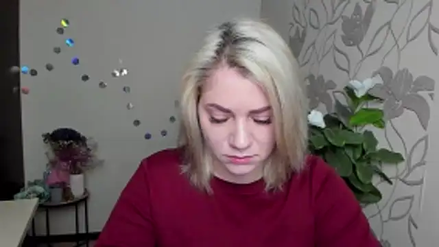 MariaSttone online show from 12.21.25