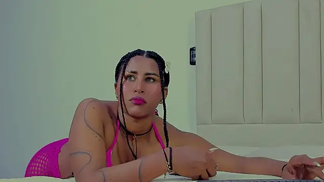 StormyButty18 online show from 10.28.25