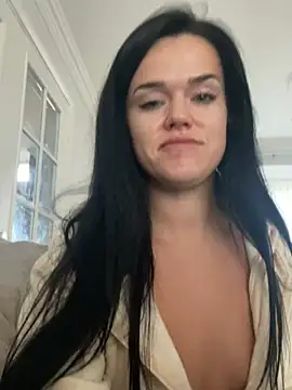 English-Chloe96 online show from 01.03.25