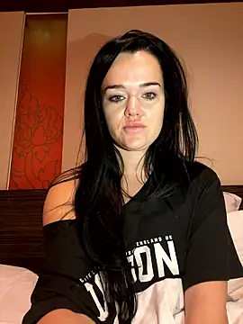 English-Chloe96 online show from 01.12.26