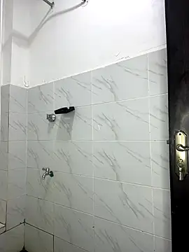 prettiepearl online show from 10.31.25