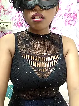 Snapshot of sandy_naughty chatting on 05.15.26 sandy naughty online show from 05.15.26