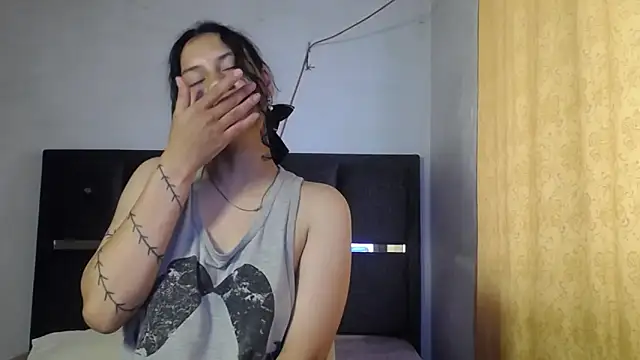 realshy-Stepsis online show from 04.14.26