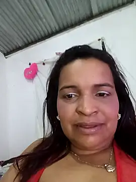 Snapshot of _violetta_- chatting on 02.20.26 violetta - online show from 02.20.26