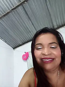 Snapshot of _violetta_- chatting on 02.25.26 violetta - online show from 02.25.26