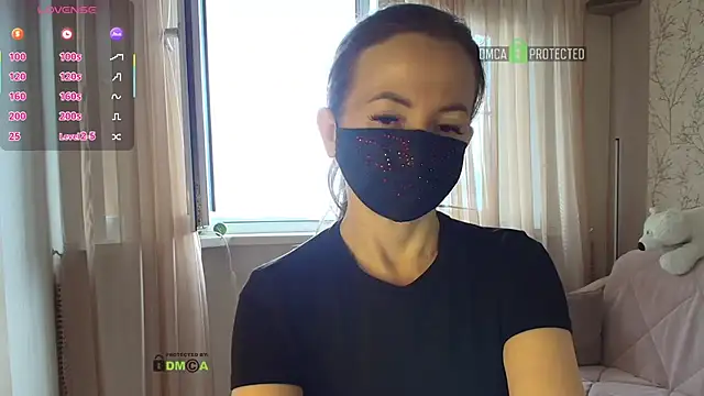 MilfeaN online show from 10.15.25