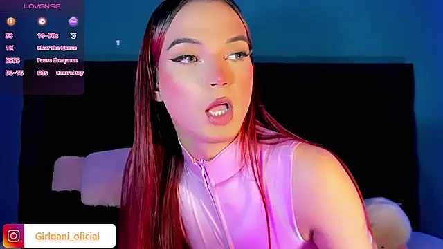 Snapshot of Liittle_foxxxy chatting on 01.18.25 Liittle foxxxy online show from 01.18.25