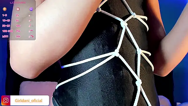 Snapshot of Liittle_foxxxy chatting on 01.18.25 Liittle foxxxy online show from 01.18.25