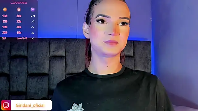 Snapshot of Liittle_foxxxy chatting on 02.03.25 Liittle foxxxy online show from 02.03.25