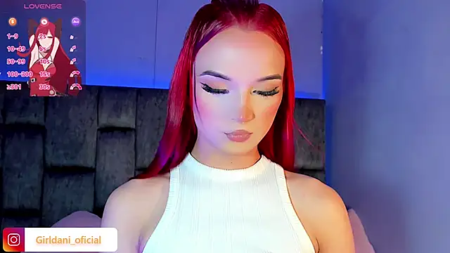 Snapshot of Liittle_foxxxy chatting on 02.13.25 Liittle foxxxy online show from 02.13.25