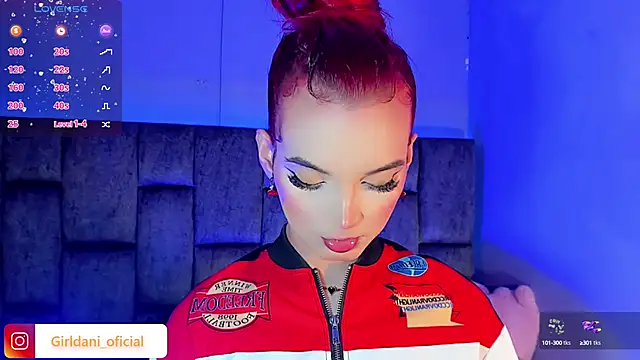 Snapshot of Liittle_foxxxy chatting on 03.07.25 Liittle foxxxy online show from 03.07.25