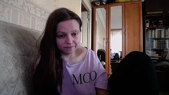 CatMelissa online show from 12.04.24