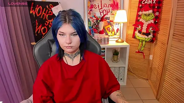 Snapshot of mekurisu chatting on 12.30.24 mekurisu online show from 12.30.24