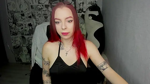 Martha Cameron online show from 10.03.25