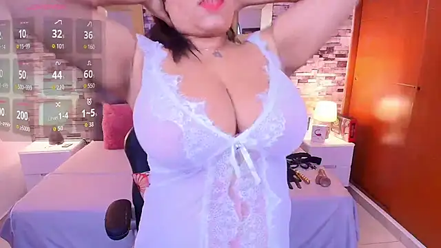 italy   boobs online show from 12.02.25