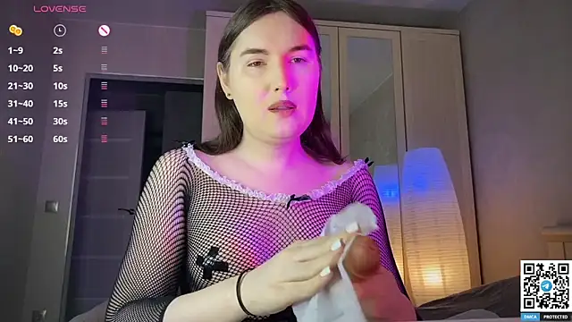 Maria Bowie online show from 03.14.26