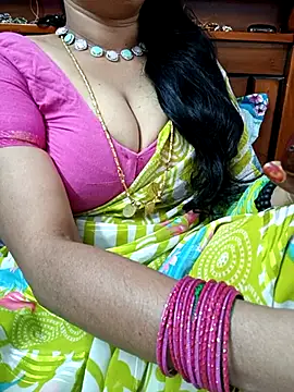 Snapshot of amala_ss chatting on 03.03.25 amala ss online show from 03.03.25