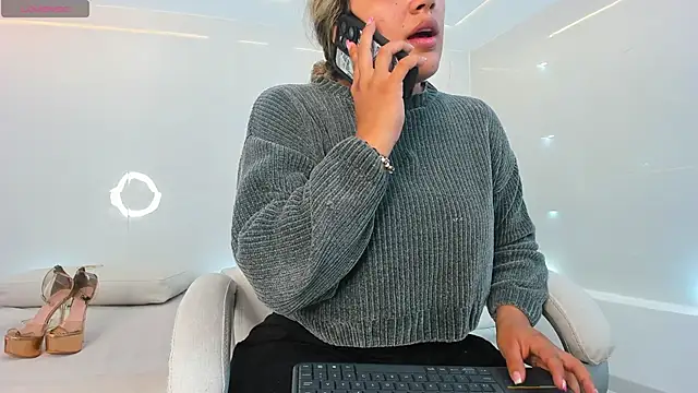 julietha taylor online show from 02.04.25