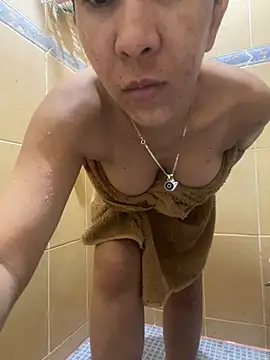 johaminie online show from 01.05.25