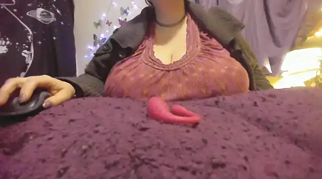 Alli Kat online show from 01.24.25