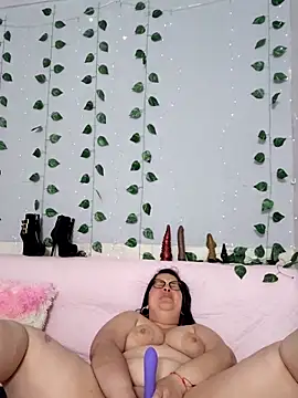 kiara scottt online show from 02.22.26