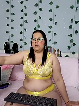 kiara scottt online show from 02.25.26