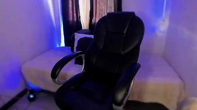 isabelithaa online show from 09.27.25