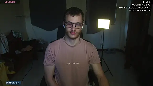 mickeypict online show from 12.14.24