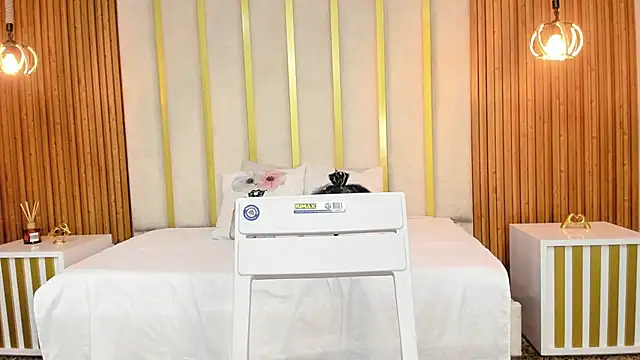 love mommy online show from 02.21.25