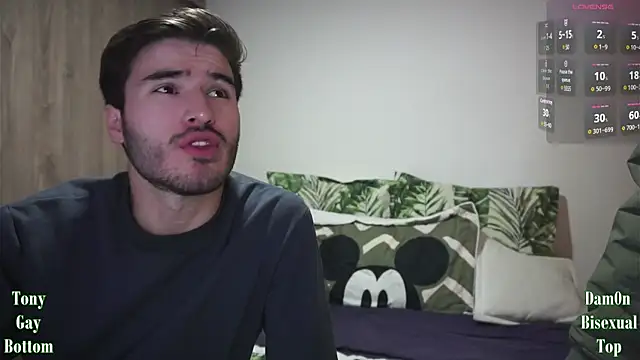 Snapshot of dam0n_fr0st chatting on 01.11.25 dam0n fr0st online show from 01.11.25