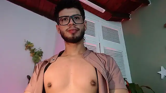 Colby brown03 online show from 11.06.25