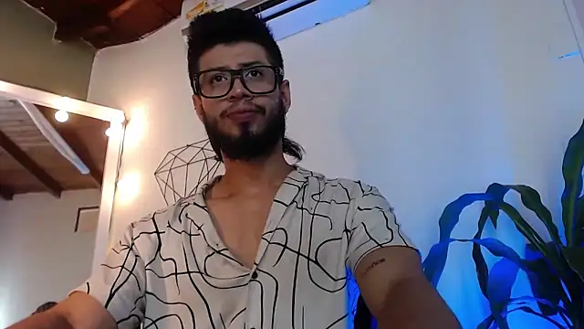 Colby brown03 online show from 02.05.26