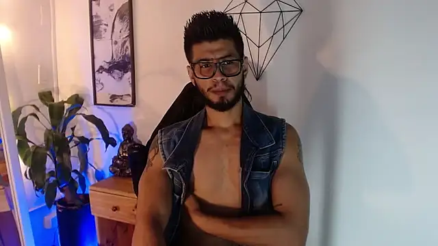 Colby brown03 online show from 04.06.26