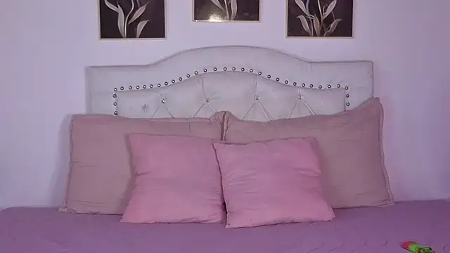 AnneGagner online show from 09.26.25