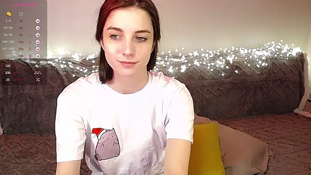 Snapshot of Abigail_Wills chatting on 12.20.24 Abigail Wills online show from 12.20.24