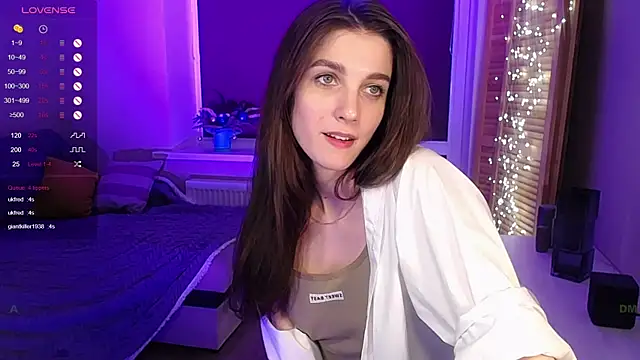 Snapshot of Abigail_Wills chatting on 03.01.25 Abigail Wills online show from 03.01.25