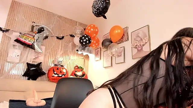 Eliz jane online show from 10.25.25