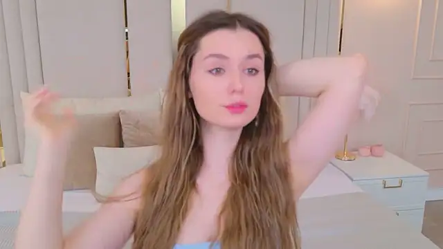 Snapshot of MarybethSnow chatting on 02.23.26 MarybethSnow online show from 02.23.26