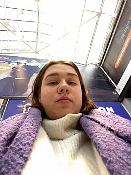 SuzieMurray online show from 12.13.24