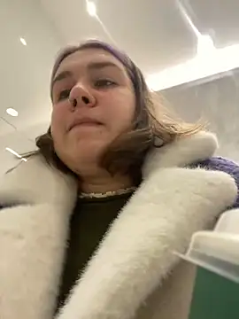 SuzieMurray online show from 12.24.24