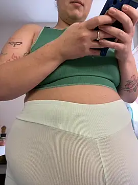 SuzieMurray online show from 10.23.25