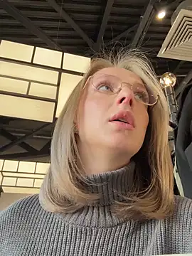 CaseyStar online show from 02.09.25