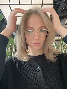 CaseyStar online show from 02.19.25